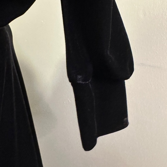 One State Nordstrom Velvet Dress Size Small Black - Picture 7 of 10